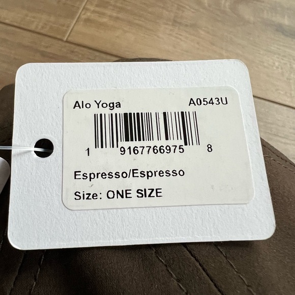 Alo Yoga Performance Off Duty Cap One Size Adjustable Espresso New With Tags $68 - Picture 6 of 8